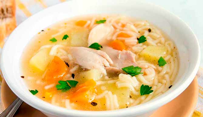 Caldo de pollo para diabéticos